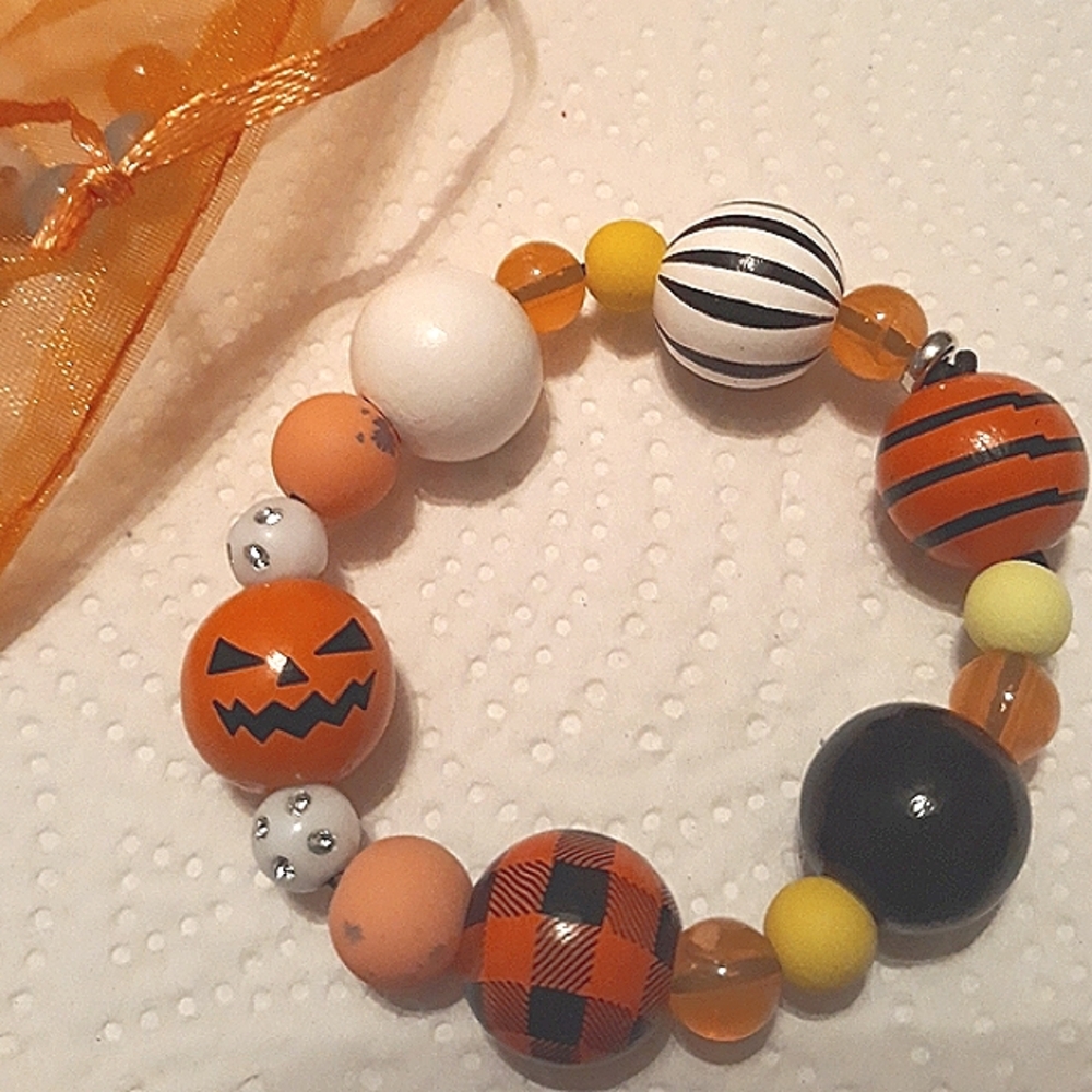 Halloween Orange Beaded Bracelet Adjustable.NEW Hand Crafted Adjustable One size